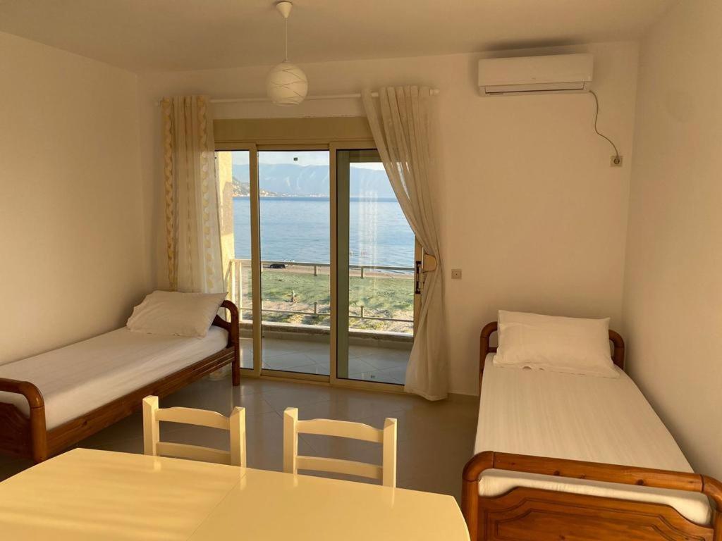 Sea View Vlora Apartment ภายนอก รูปภาพ