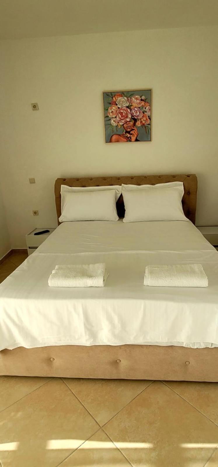 Sea View Vlora Apartment ภายนอก รูปภาพ