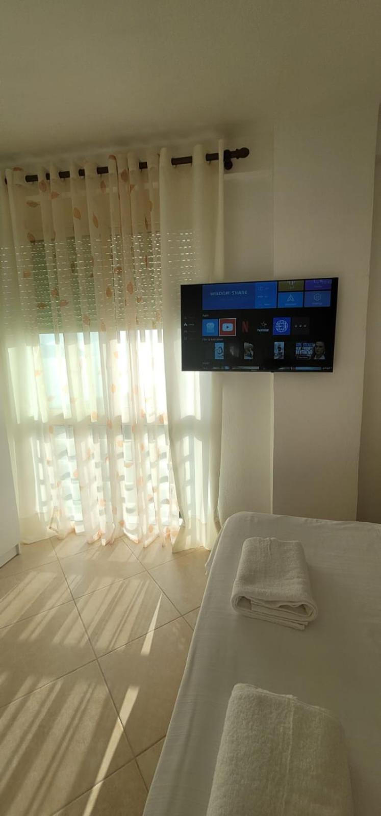 Sea View Vlora Apartment ภายนอก รูปภาพ